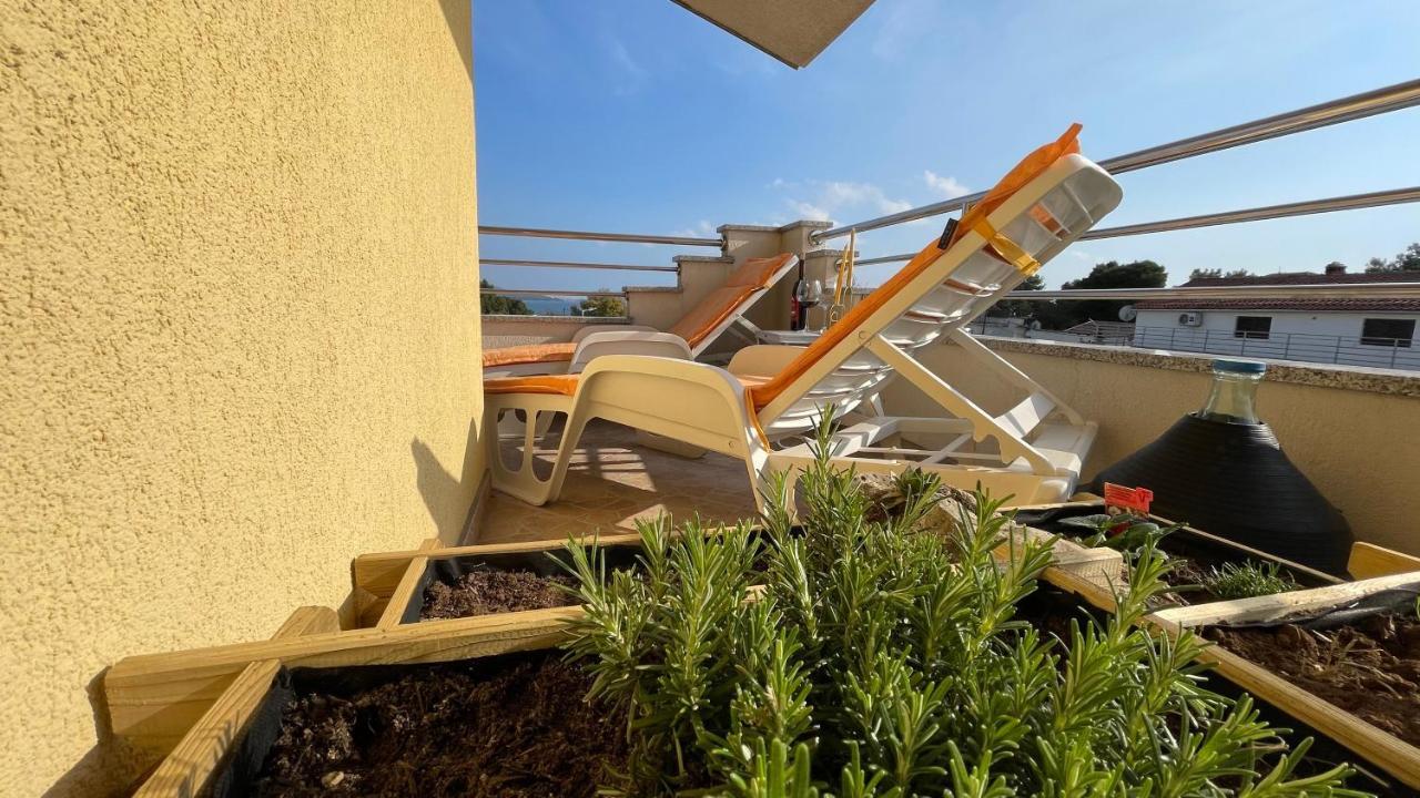 Apartments San Sukošan Kültér fotó