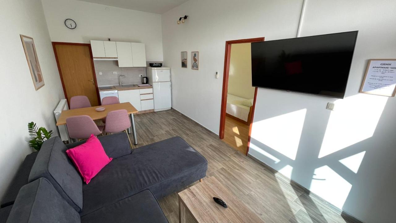 Apartments San Sukošan Kültér fotó